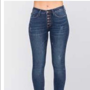 Judy blue jeans button fly
